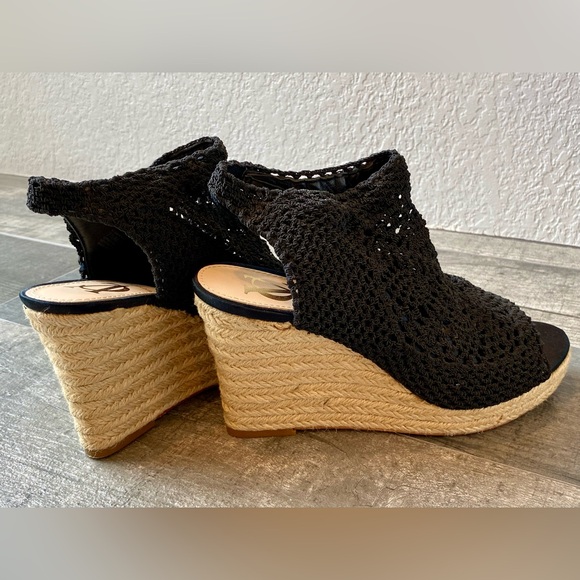 Vince Camuto Signature black platform espadrille sandals 7.5 - Picture 7 of 10